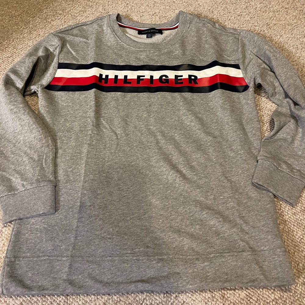 Women’s Hilfiger lightweight sweatshirt sz S grey